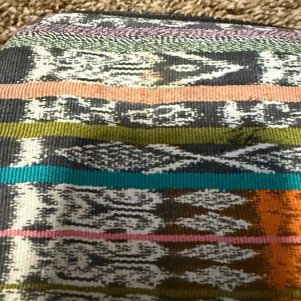 Colorful Patterned Women's Pouch - Picture 3 of 3